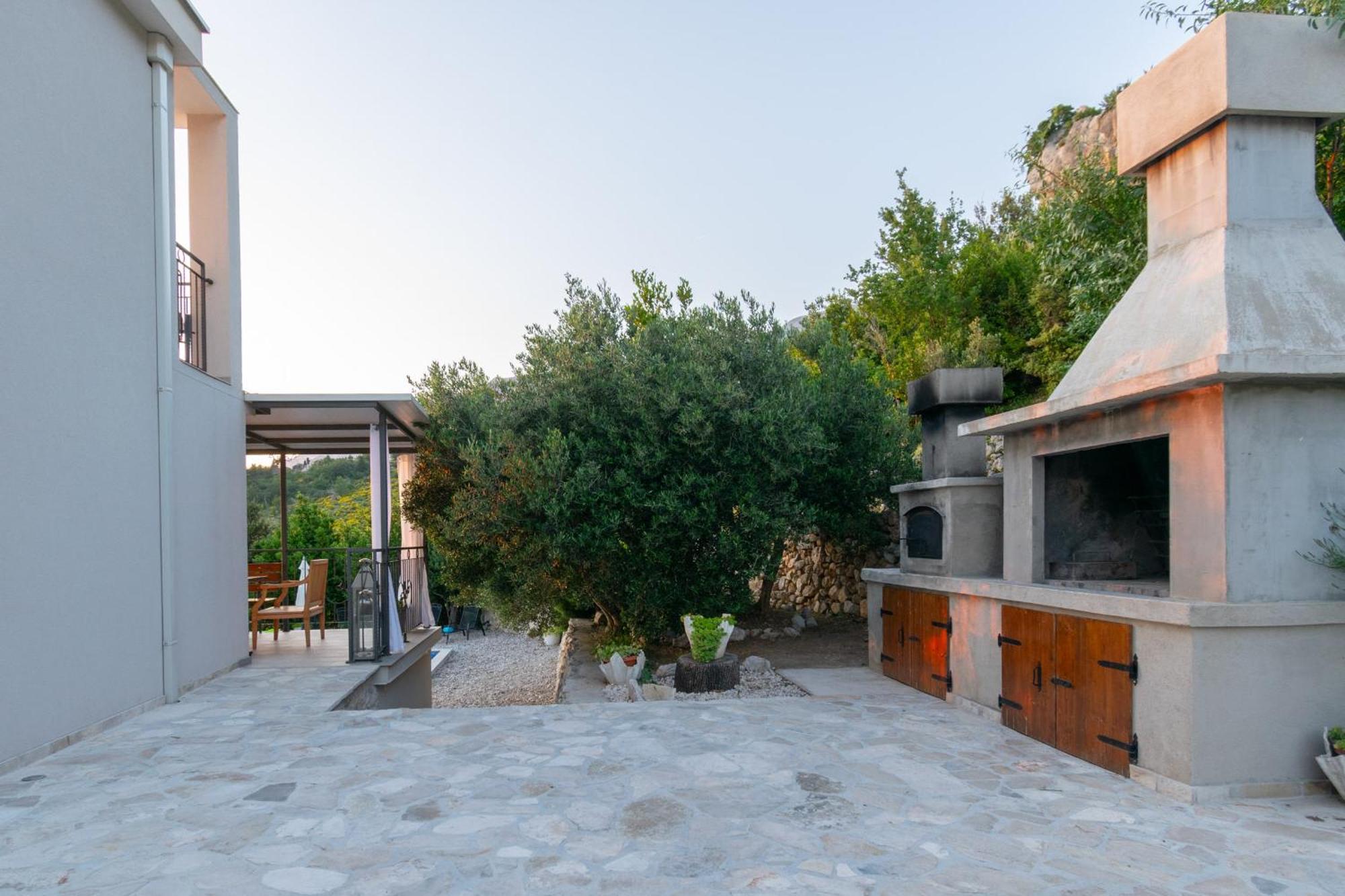 Villa With Sea View Podgora Exteriér fotografie